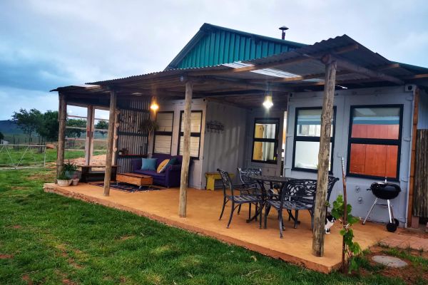 Baramee Country Cottage