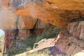 Whyte's Cave & Secret Cave Hike