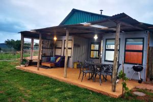 Baramee Country Cottage