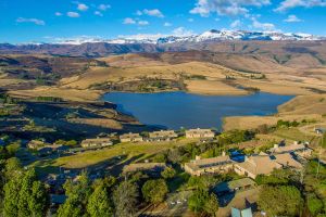 Cayley Mountain Resort